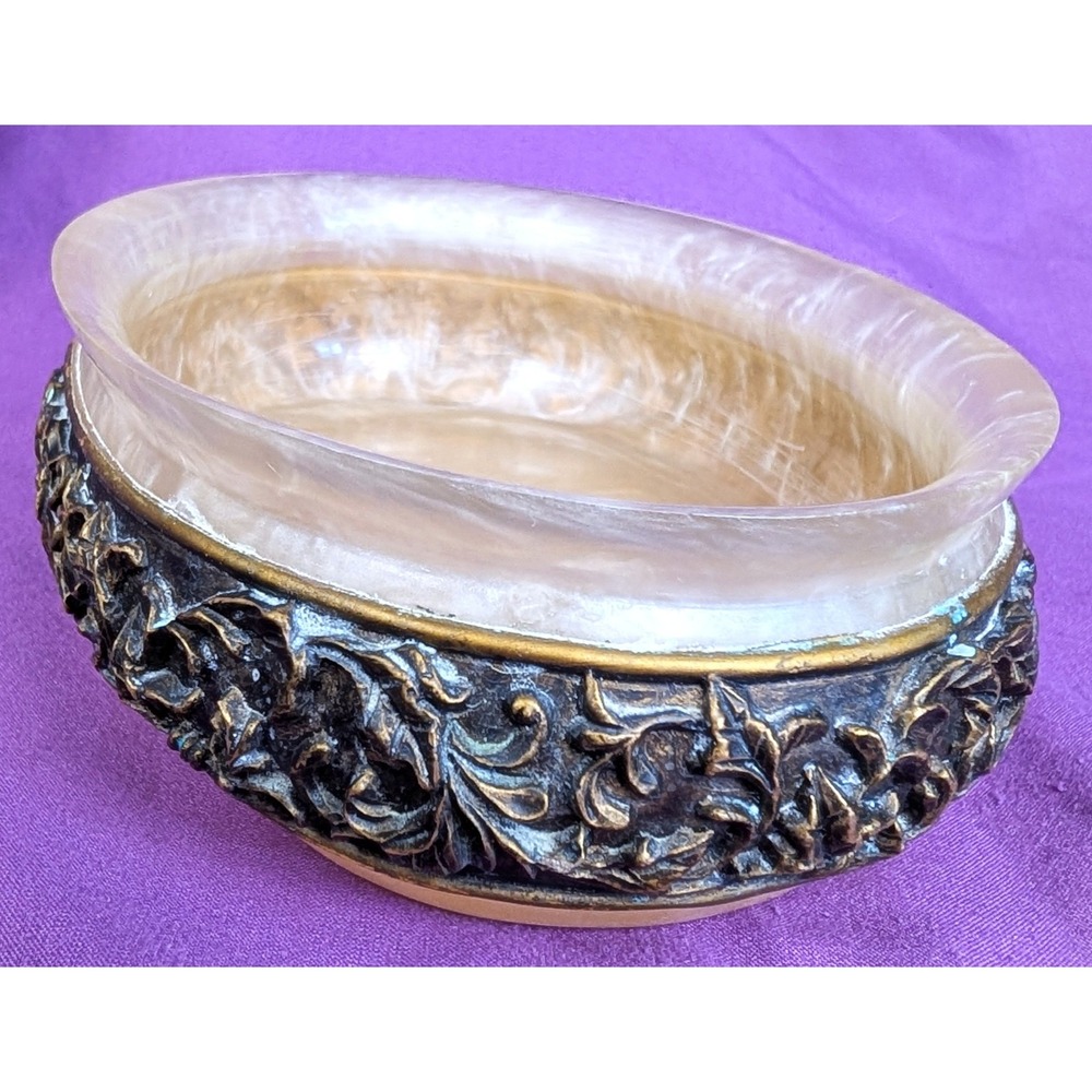 Wamsutta Golden Pearl Adagio Lucite Vanity Soap Trinket Candy Dish Bronze Vines